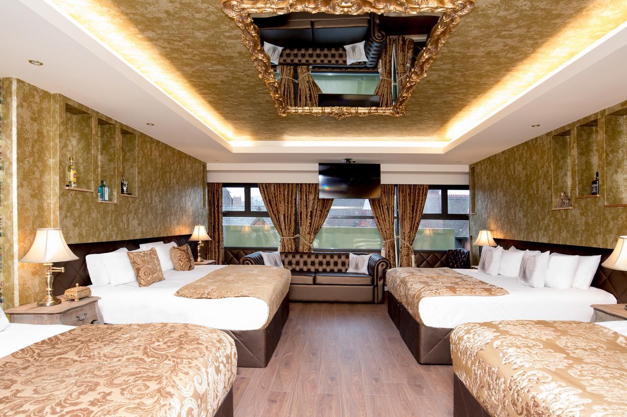 Signature Living At Shankly Hotel Liverpool Exterior photo